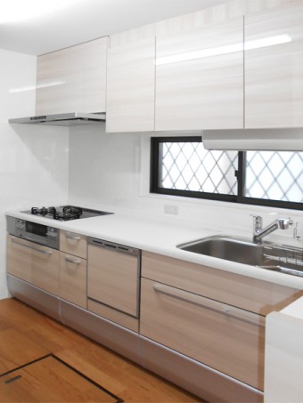 和室から洋室へ―暮らしに合わせて窓も自在に 横浜市戸塚区S様邸 DSCN3511